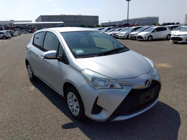 Toyota Vitz 2019 г.в.