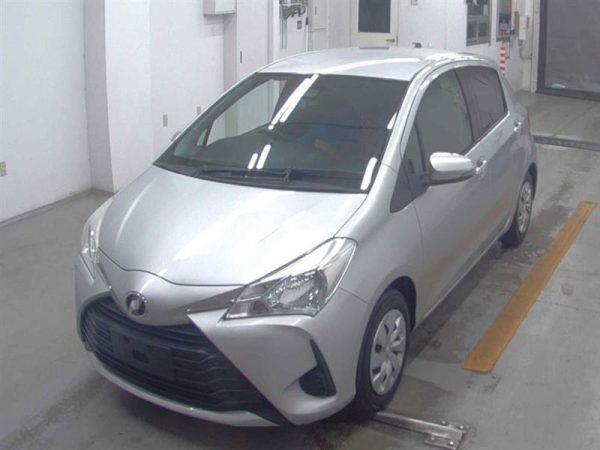 Toyota Vitz 2019 г.в. — изображение 3